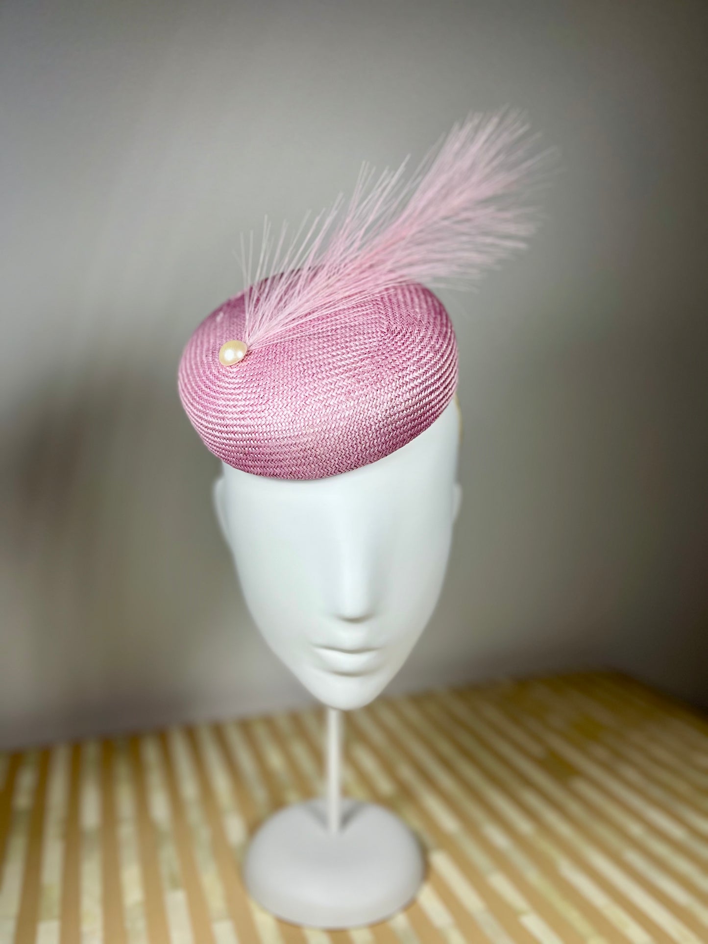 Pink feather and pearl
